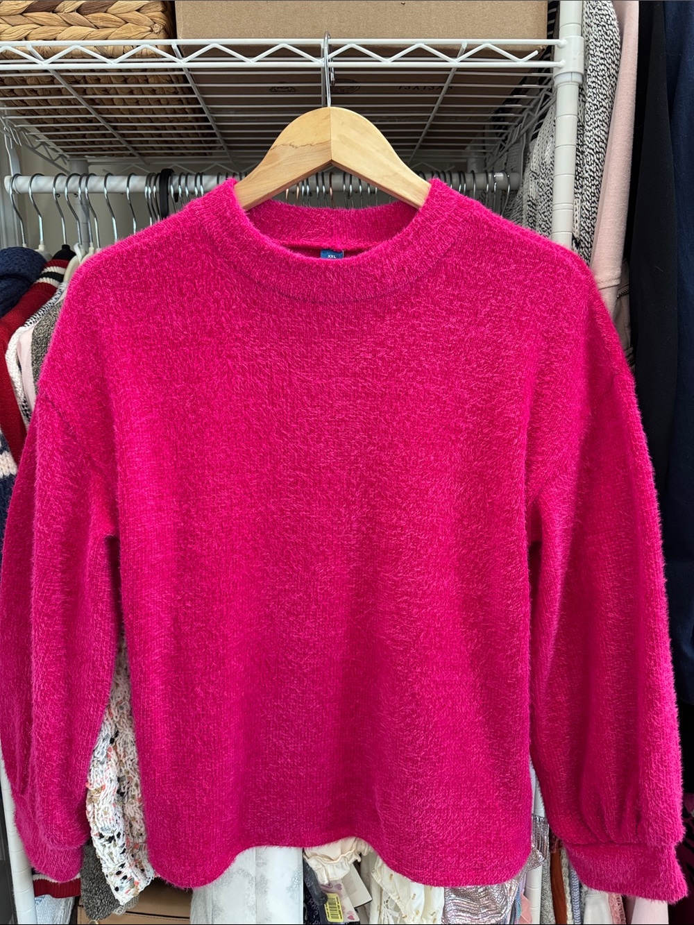 NEW Girls Super Soft Hot Pink Sweater Top Gorgeous and Well Made, size XXL/18